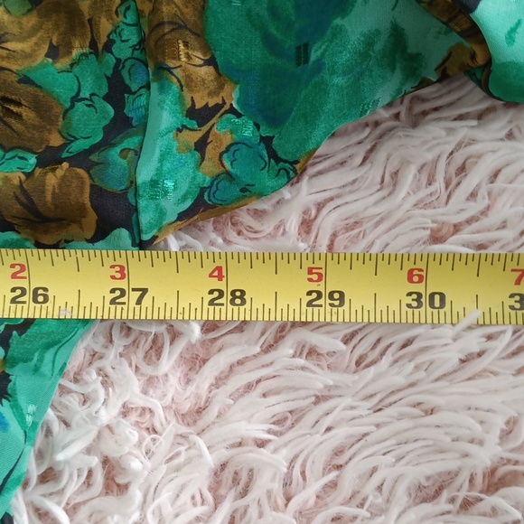 🦠VTG emerald green floral windbreaker - Picture 7 of 8